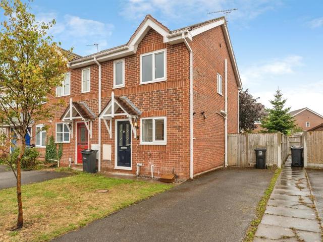 2 bedroom end of terrace house for sale