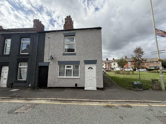 2 bedroom end of terrace house for sale