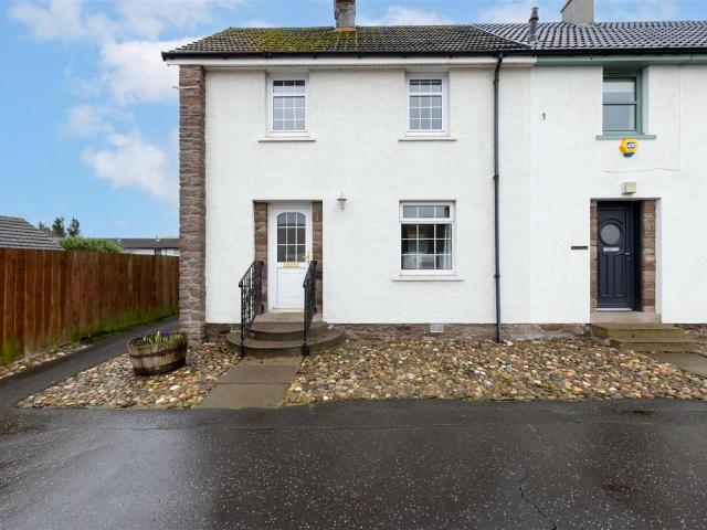 2 bedroom end of terrace house for sale