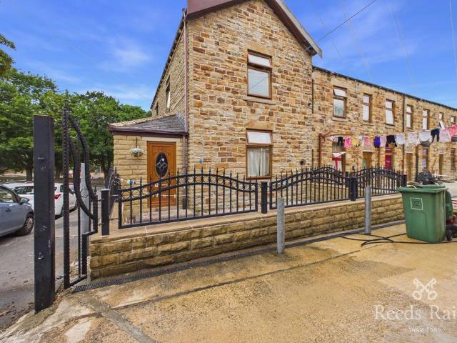 2 bedroom end of terrace house for sale