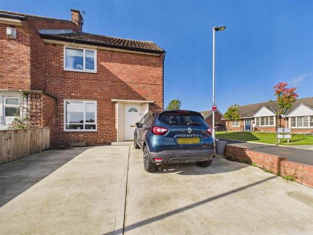 2 bedroom end of terrace house for sale