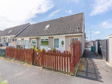 2 bedroom end of terrace house for sale