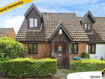 2 bedroom end of terrace house for sale