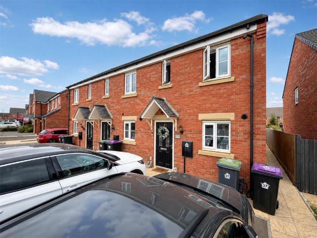 2 bedroom end of terrace house for sale