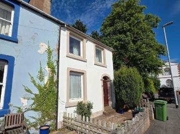 2 bedroom end of terrace house for sale