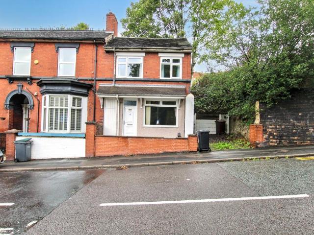 2 bedroom end of terrace house for sale