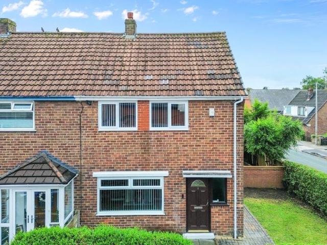 2 bedroom end of terrace house for sale