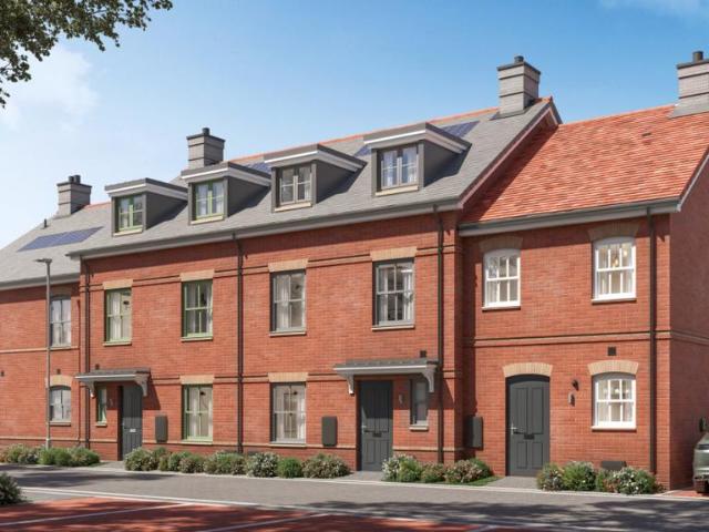 2 bedroom end of terrace house for sale