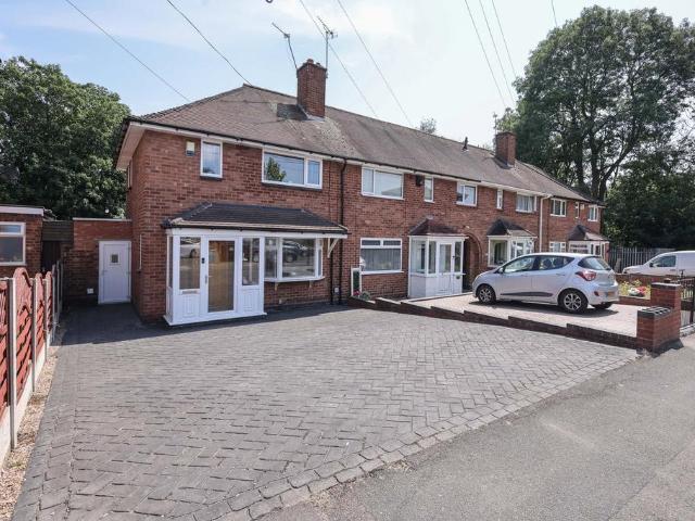 2 bedroom end of terrace house for sale