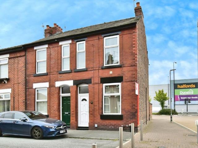 2 bedroom end of terrace house for sale