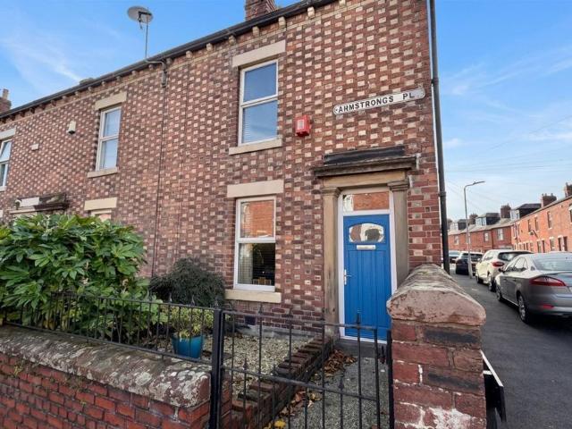 2 bedroom end of terrace house for sale