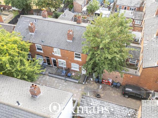 2 bedroom end of terrace house for sale