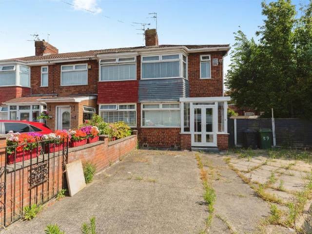 2 bedroom end of terrace house for sale
