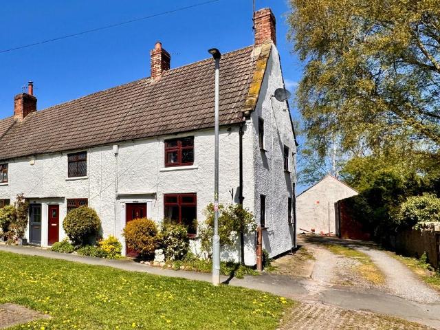 2 bedroom end of terrace house for sale