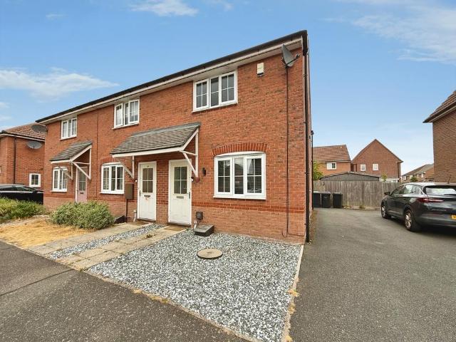 2 bedroom end of terrace house for sale