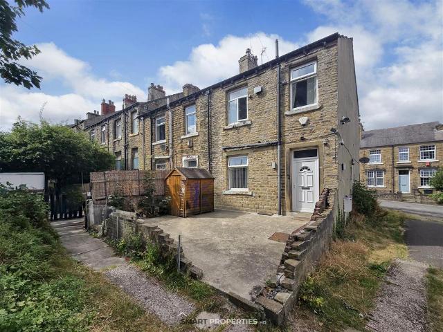 2 bedroom end of terrace house for sale
