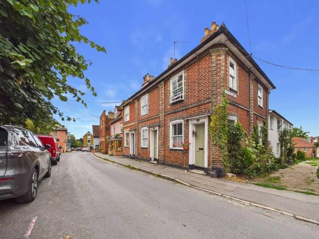 2 bedroom end of terrace house for sale