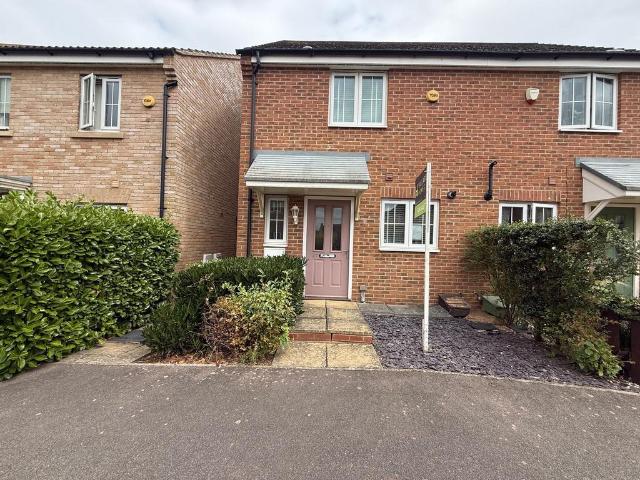2 bedroom end of terrace house for sale