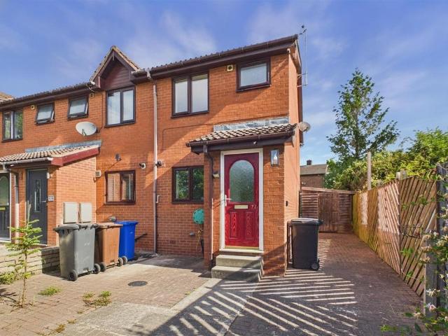 2 bedroom end of terrace house for sale