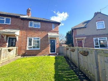2 bedroom end of terrace house for sale