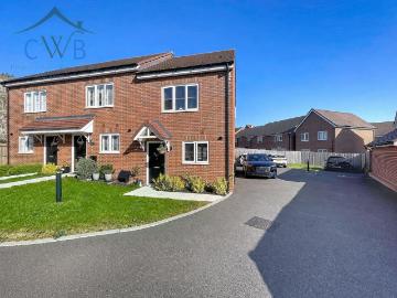 2 bedroom end of terrace house for sale