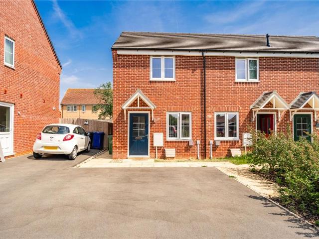 2 bedroom end of terrace house for sale