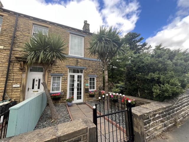 2 bedroom end of terrace house for sale