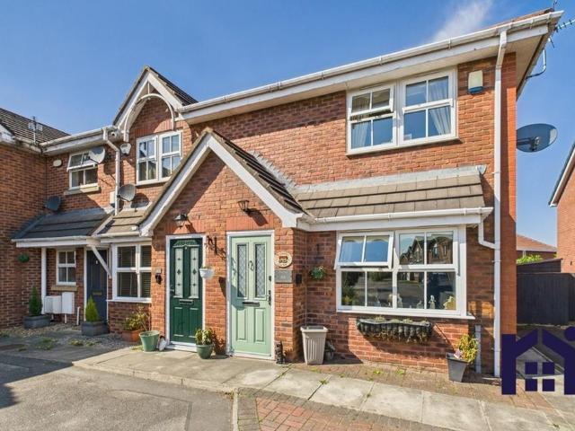 2 bedroom end of terrace house for sale