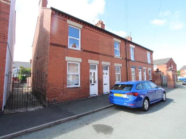2 bedroom end of terrace house for sale