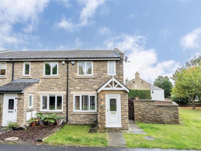2 bedroom end of terrace house for sale