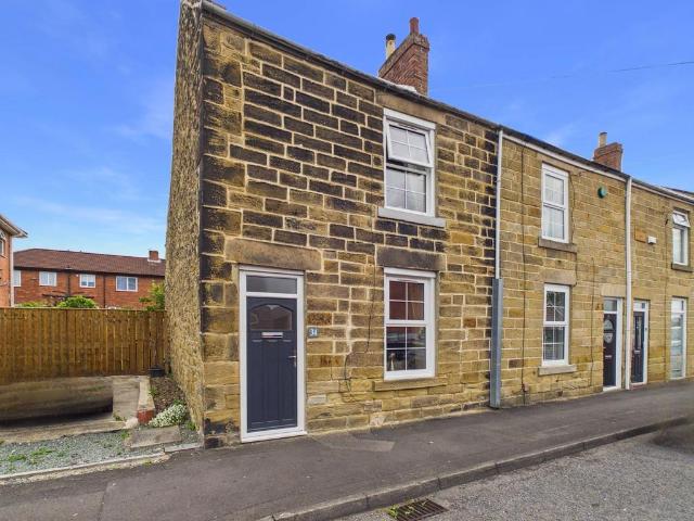 2 bedroom end of terrace house for sale