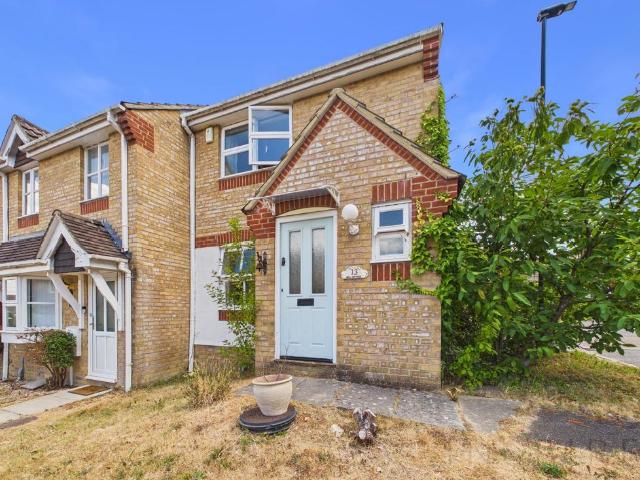 2 bedroom end of terrace house for sale