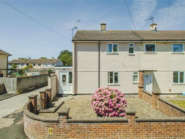 2 bedroom end of terrace house for sale