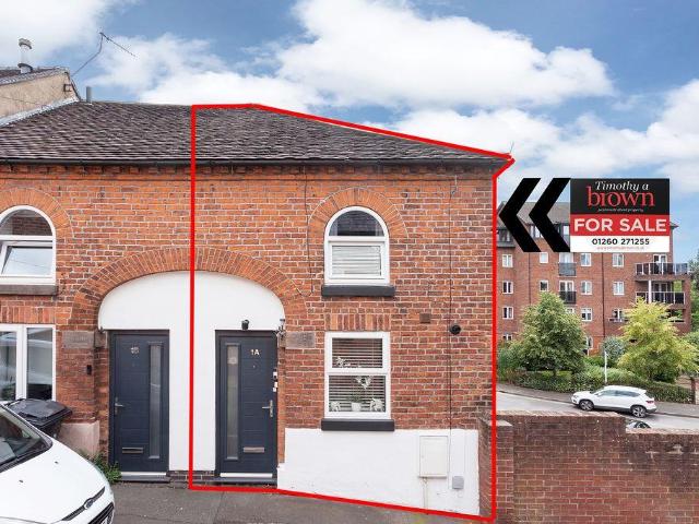 2 bedroom end of terrace house for sale