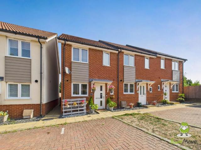 2 bedroom end of terrace house for sale