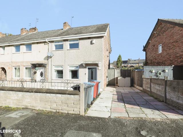 2 bedroom end of terrace house for sale