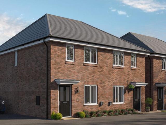 2 bedroom end of terrace house for sale