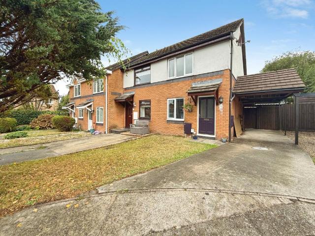 2 bedroom end of terrace house for sale