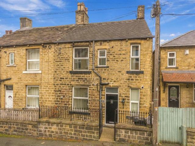 2 bedroom end of terrace house for sale