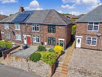 2 bedroom end of terrace house for sale