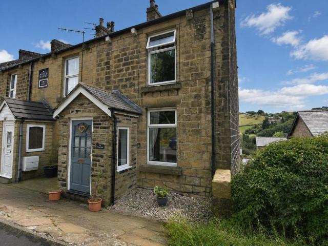 2 bedroom end of terrace house for sale