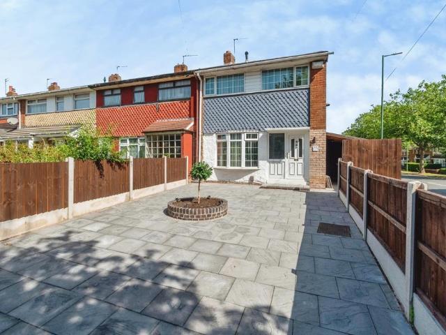 2 bedroom end of terrace house for sale