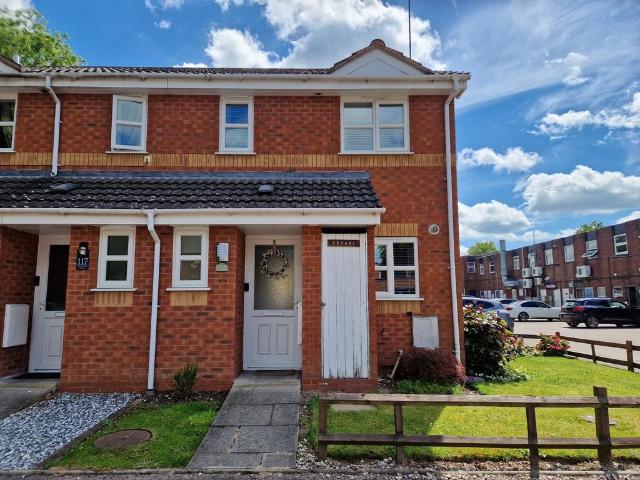 2 bedroom end of terrace house for sale