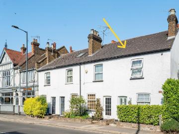 2 bedroom end of terrace house for sale
