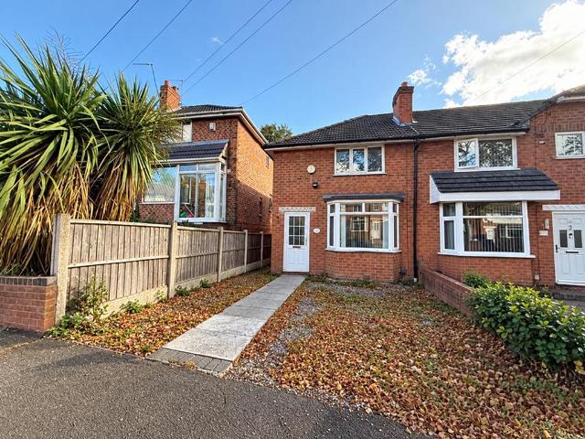 2 bedroom end of terrace house for sale