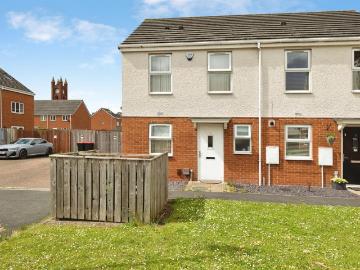 2 bedroom end of terrace house for sale