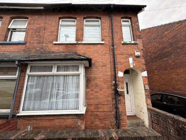 2 bedroom end of terrace house for sale