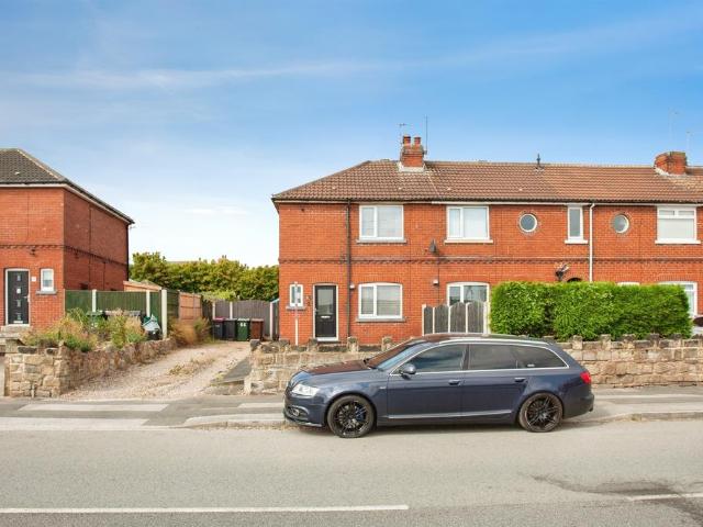 2 bedroom end of terrace house for sale