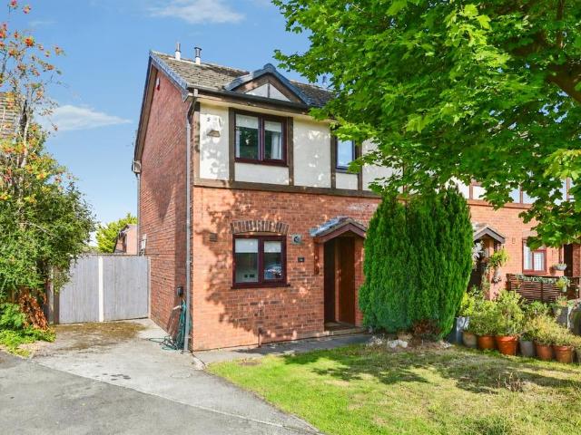 2 bedroom end of terrace house for sale