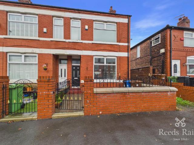 2 bedroom end of terrace house for sale